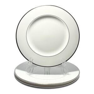 Mikasa “Cameo Platinum” Set of 4 Bone China Dinner Plates 10 3/4”